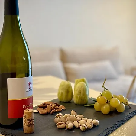 Ventimiglia Apartamento Catânia